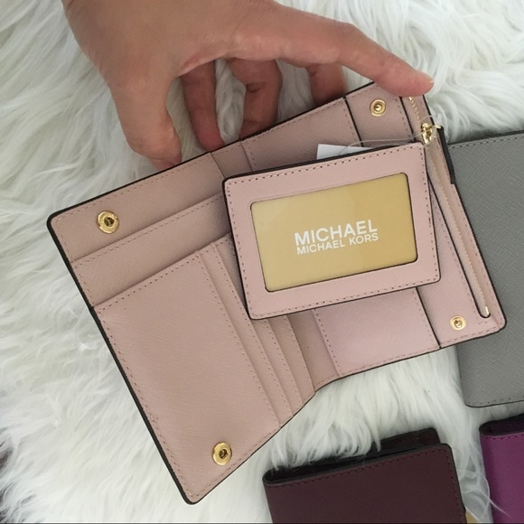 Michael Kors jet set card case carryall wallet - Picture 4 of 8